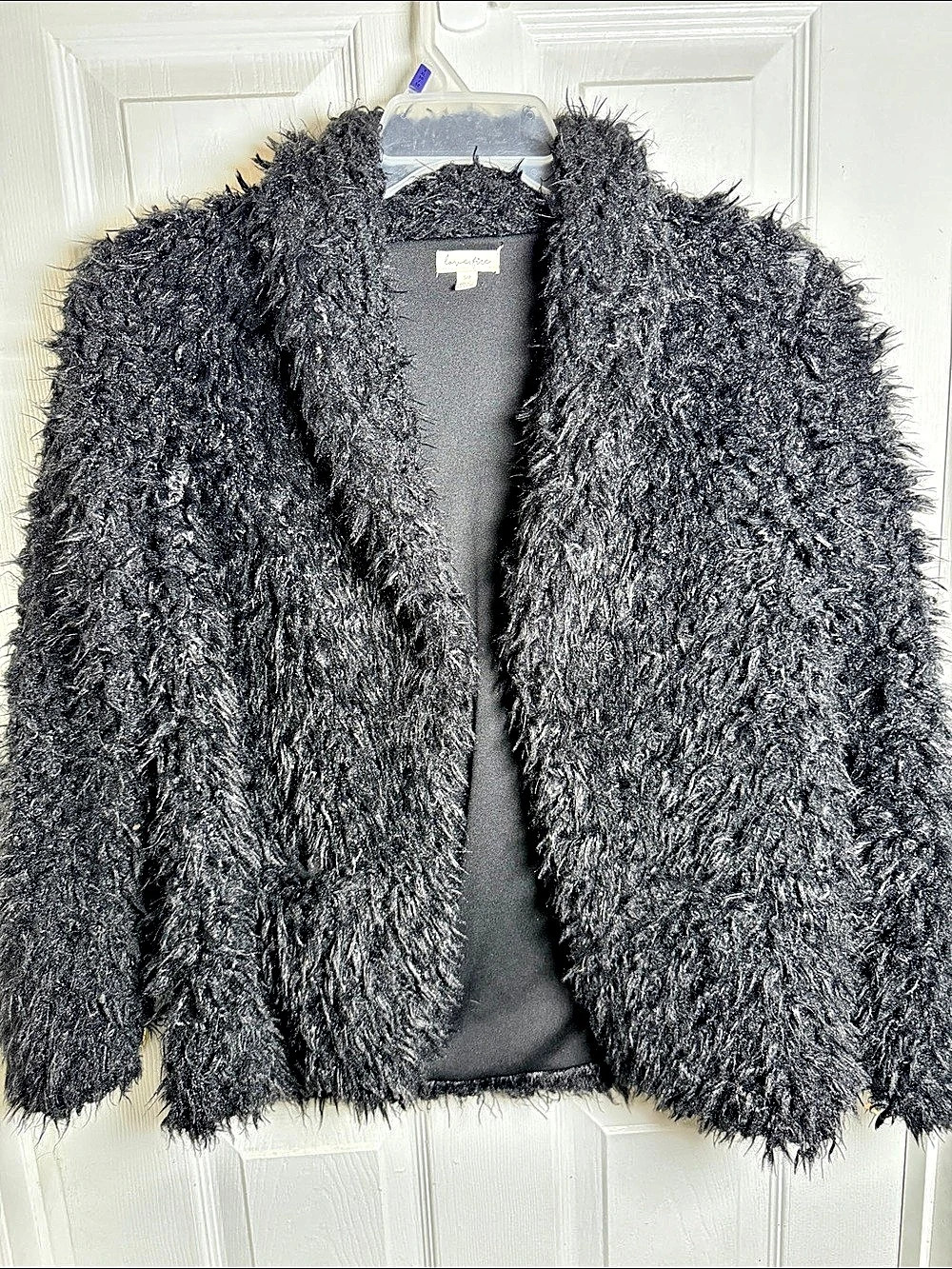love, fire Shaggy Teddy Jacket in Black Size Small Like New